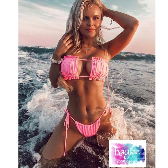 Pink Ruched Bikini Set - Picture 6 of 6